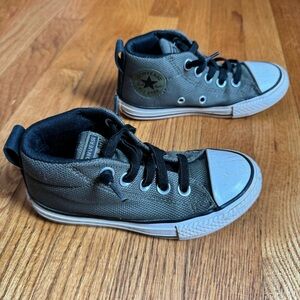 Converse Hightop Sneakers